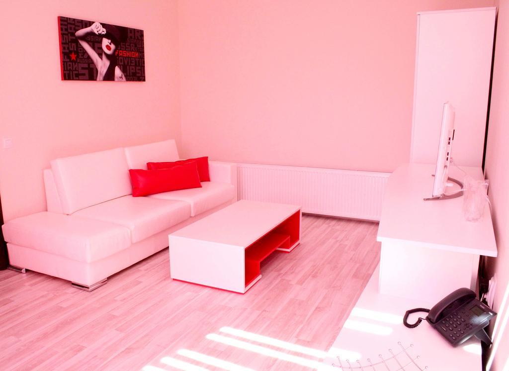 Incanto Family Hotel Sevlievo Quarto foto